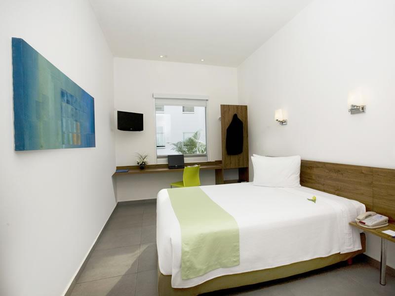 One Playa Del Carmen Hotel ภายนอก รูปภาพ