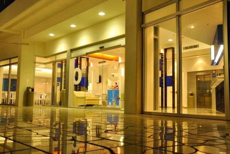 One Playa Del Carmen Hotel ภายนอก รูปภาพ